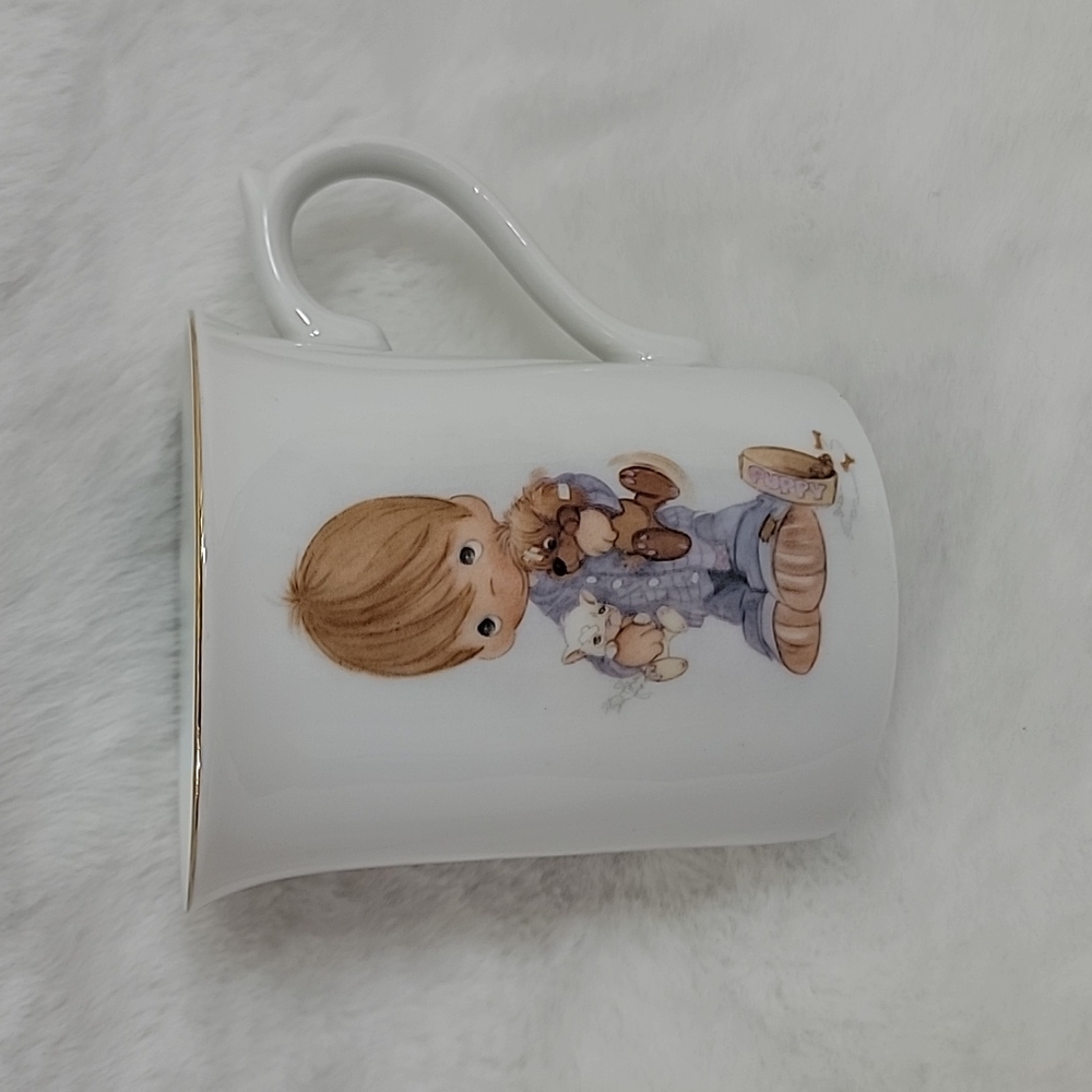 1983 Precious Moments coffee cup Blessed Are The Peacemakers Jonathan & David